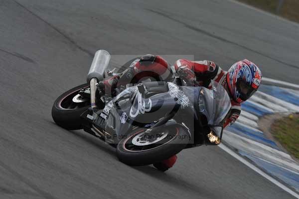 Motorcycle action photographs;Trackday digital images;donington;donington park leicestershire;donington photographs;event digital images;eventdigitalimages;no limits trackday;peter wileman photography;trackday;trackday photos