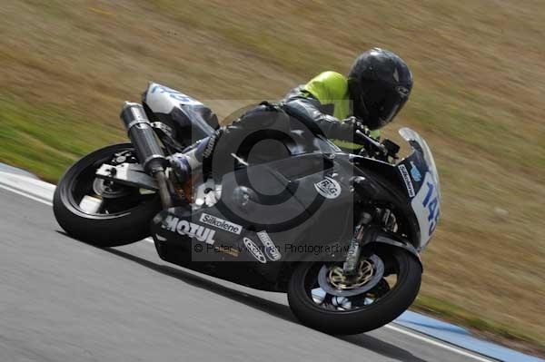 Motorcycle action photographs;Trackday digital images;donington;donington park leicestershire;donington photographs;event digital images;eventdigitalimages;no limits trackday;peter wileman photography;trackday;trackday photos