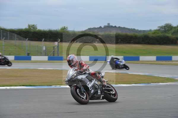 Motorcycle action photographs;Trackday digital images;donington;donington park leicestershire;donington photographs;event digital images;eventdigitalimages;no limits trackday;peter wileman photography;trackday;trackday photos