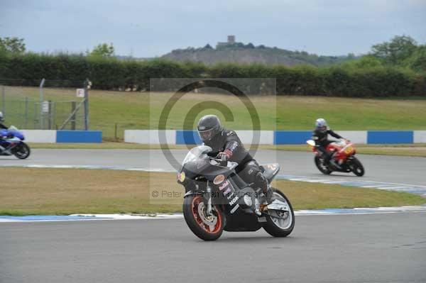 Motorcycle action photographs;Trackday digital images;donington;donington park leicestershire;donington photographs;event digital images;eventdigitalimages;no limits trackday;peter wileman photography;trackday;trackday photos