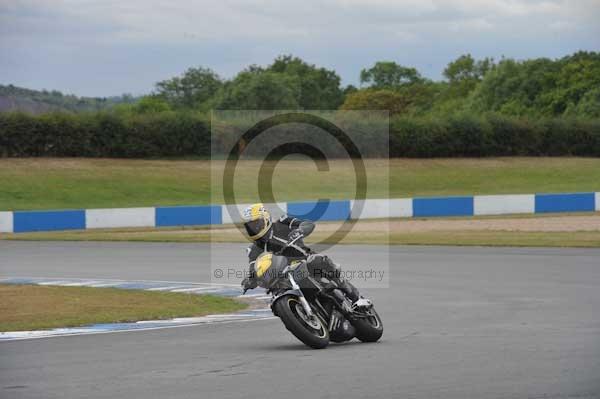 Motorcycle action photographs;Trackday digital images;donington;donington park leicestershire;donington photographs;event digital images;eventdigitalimages;no limits trackday;peter wileman photography;trackday;trackday photos