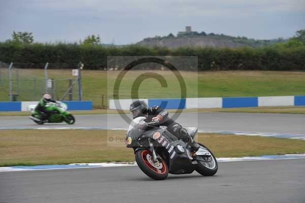Motorcycle action photographs;Trackday digital images;donington;donington park leicestershire;donington photographs;event digital images;eventdigitalimages;no limits trackday;peter wileman photography;trackday;trackday photos