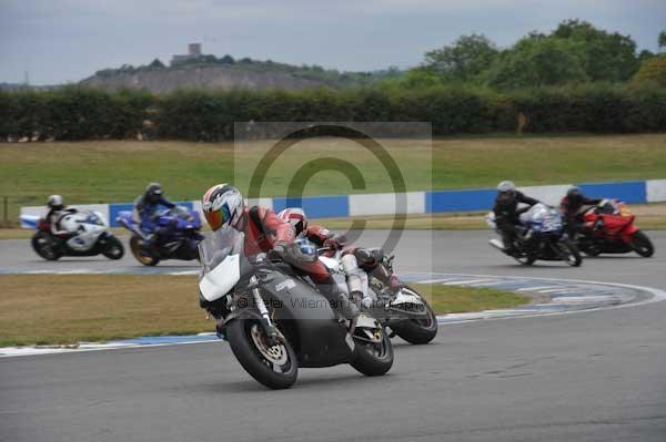 Motorcycle action photographs;Trackday digital images;donington;donington park leicestershire;donington photographs;event digital images;eventdigitalimages;no limits trackday;peter wileman photography;trackday;trackday photos