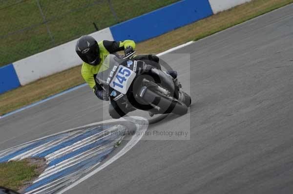 Motorcycle action photographs;Trackday digital images;donington;donington park leicestershire;donington photographs;event digital images;eventdigitalimages;no limits trackday;peter wileman photography;trackday;trackday photos