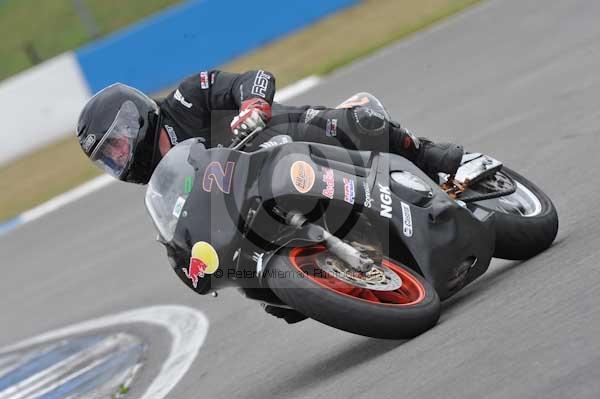 Motorcycle action photographs;Trackday digital images;donington;donington park leicestershire;donington photographs;event digital images;eventdigitalimages;no limits trackday;peter wileman photography;trackday;trackday photos