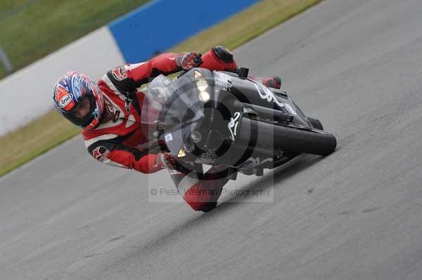 Motorcycle action photographs;Trackday digital images;donington;donington park leicestershire;donington photographs;event digital images;eventdigitalimages;no limits trackday;peter wileman photography;trackday;trackday photos
