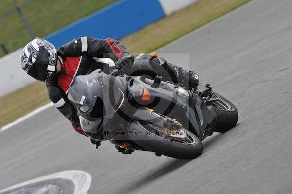 Motorcycle action photographs;Trackday digital images;donington;donington park leicestershire;donington photographs;event digital images;eventdigitalimages;no limits trackday;peter wileman photography;trackday;trackday photos