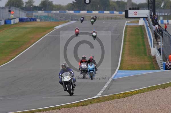 Motorcycle action photographs;Trackday digital images;donington;donington park leicestershire;donington photographs;event digital images;eventdigitalimages;no limits trackday;peter wileman photography;trackday;trackday photos