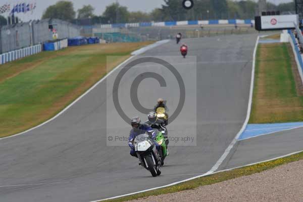Motorcycle action photographs;Trackday digital images;donington;donington park leicestershire;donington photographs;event digital images;eventdigitalimages;no limits trackday;peter wileman photography;trackday;trackday photos