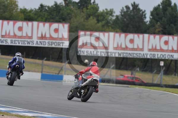 Motorcycle action photographs;Trackday digital images;donington;donington park leicestershire;donington photographs;event digital images;eventdigitalimages;no limits trackday;peter wileman photography;trackday;trackday photos