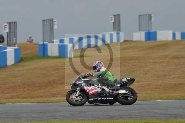 Motorcycle action photographs;Trackday digital images;donington;donington park leicestershire;donington photographs;event digital images;eventdigitalimages;no limits trackday;peter wileman photography;trackday;trackday photos