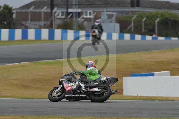 Motorcycle action photographs;Trackday digital images;donington;donington park leicestershire;donington photographs;event digital images;eventdigitalimages;no limits trackday;peter wileman photography;trackday;trackday photos