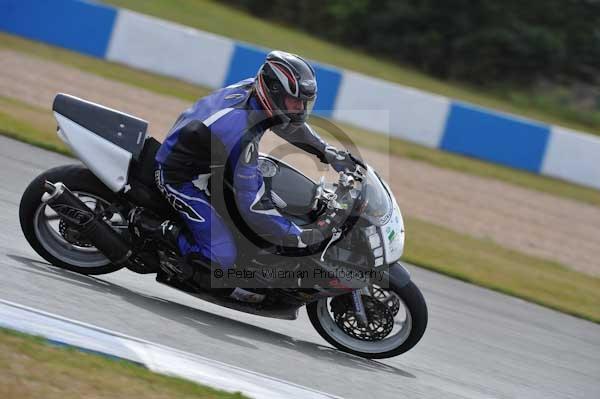 Motorcycle action photographs;Trackday digital images;donington;donington park leicestershire;donington photographs;event digital images;eventdigitalimages;no limits trackday;peter wileman photography;trackday;trackday photos
