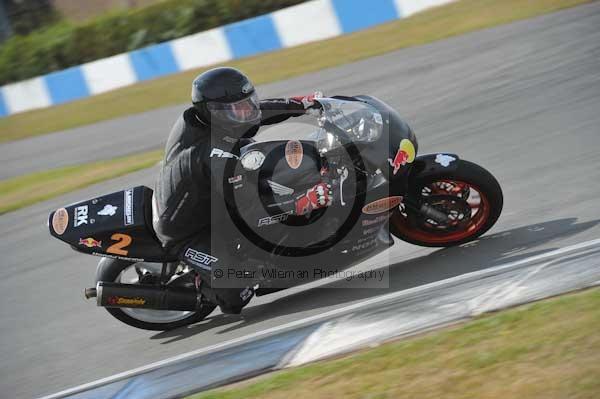 Motorcycle action photographs;Trackday digital images;donington;donington park leicestershire;donington photographs;event digital images;eventdigitalimages;no limits trackday;peter wileman photography;trackday;trackday photos