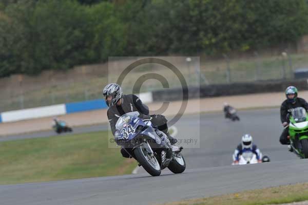 Motorcycle action photographs;Trackday digital images;donington;donington park leicestershire;donington photographs;event digital images;eventdigitalimages;no limits trackday;peter wileman photography;trackday;trackday photos