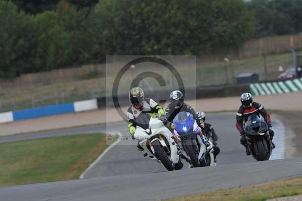 Motorcycle action photographs;Trackday digital images;donington;donington park leicestershire;donington photographs;event digital images;eventdigitalimages;no limits trackday;peter wileman photography;trackday;trackday photos