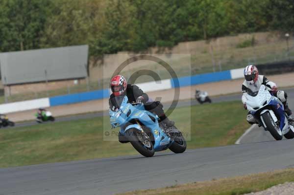 Motorcycle action photographs;Trackday digital images;donington;donington park leicestershire;donington photographs;event digital images;eventdigitalimages;no limits trackday;peter wileman photography;trackday;trackday photos