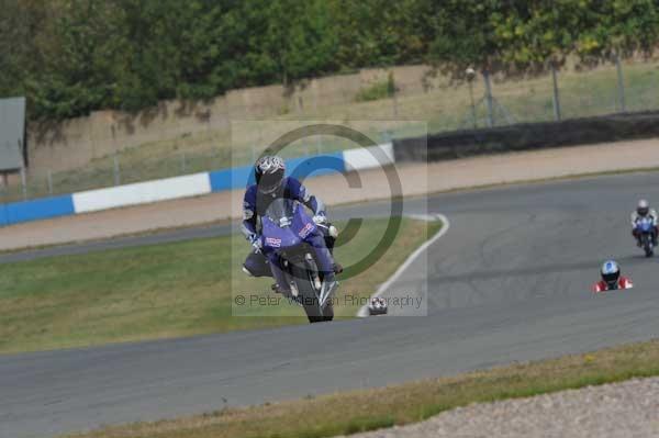 Motorcycle action photographs;Trackday digital images;donington;donington park leicestershire;donington photographs;event digital images;eventdigitalimages;no limits trackday;peter wileman photography;trackday;trackday photos
