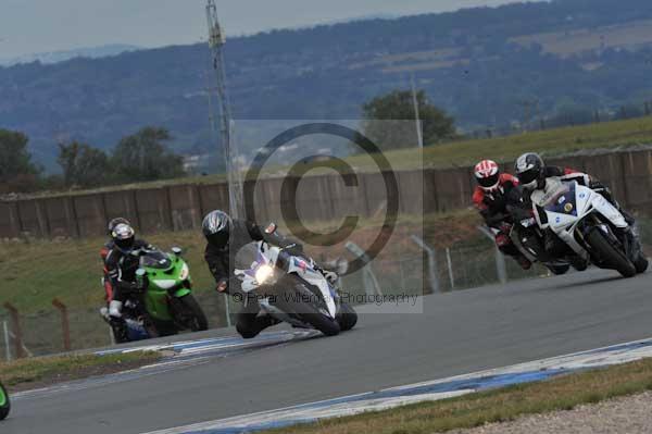 Motorcycle action photographs;Trackday digital images;donington;donington park leicestershire;donington photographs;event digital images;eventdigitalimages;no limits trackday;peter wileman photography;trackday;trackday photos