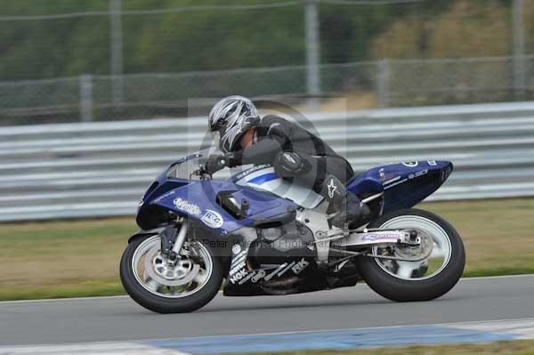 Motorcycle action photographs;Trackday digital images;donington;donington park leicestershire;donington photographs;event digital images;eventdigitalimages;no limits trackday;peter wileman photography;trackday;trackday photos