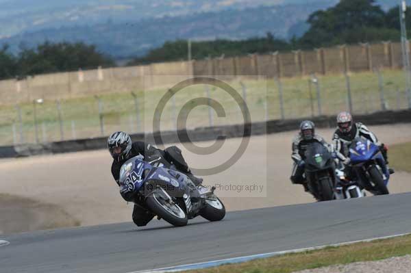 Motorcycle action photographs;Trackday digital images;donington;donington park leicestershire;donington photographs;event digital images;eventdigitalimages;no limits trackday;peter wileman photography;trackday;trackday photos