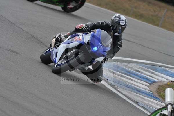 Motorcycle action photographs;Trackday digital images;donington;donington park leicestershire;donington photographs;event digital images;eventdigitalimages;no limits trackday;peter wileman photography;trackday;trackday photos