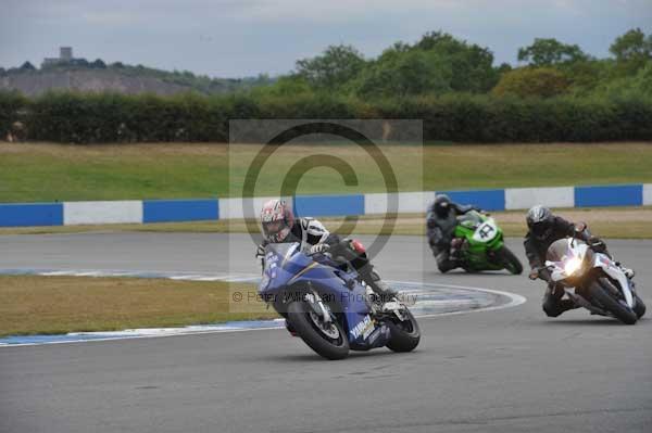 Motorcycle action photographs;Trackday digital images;donington;donington park leicestershire;donington photographs;event digital images;eventdigitalimages;no limits trackday;peter wileman photography;trackday;trackday photos