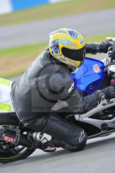 Motorcycle action photographs;Trackday digital images;donington;donington park leicestershire;donington photographs;event digital images;eventdigitalimages;no limits trackday;peter wileman photography;trackday;trackday photos