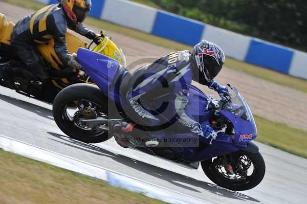 Motorcycle action photographs;Trackday digital images;donington;donington park leicestershire;donington photographs;event digital images;eventdigitalimages;no limits trackday;peter wileman photography;trackday;trackday photos