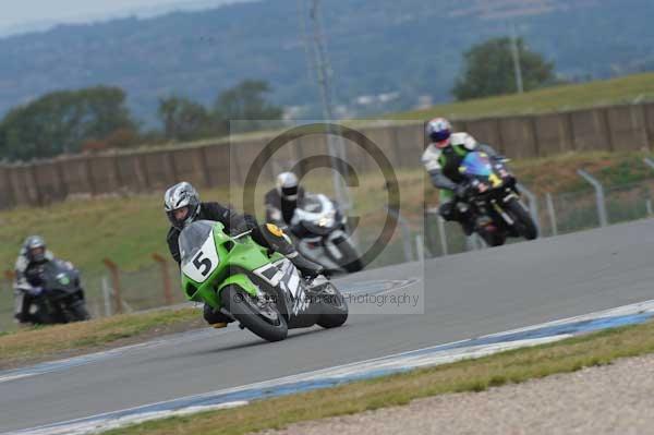 Motorcycle action photographs;Trackday digital images;donington;donington park leicestershire;donington photographs;event digital images;eventdigitalimages;no limits trackday;peter wileman photography;trackday;trackday photos