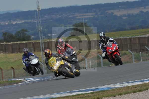 Motorcycle action photographs;Trackday digital images;donington;donington park leicestershire;donington photographs;event digital images;eventdigitalimages;no limits trackday;peter wileman photography;trackday;trackday photos