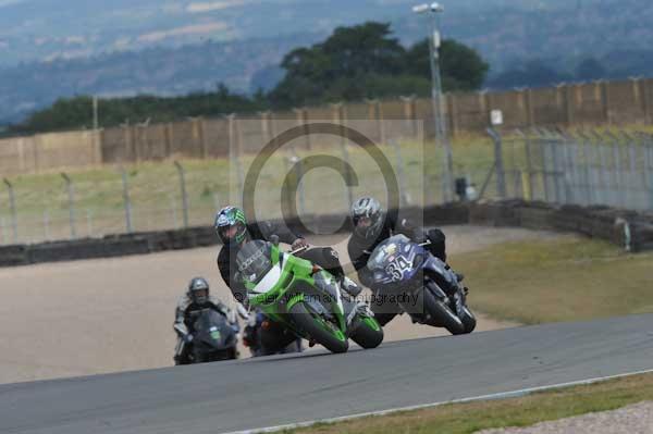 Motorcycle action photographs;Trackday digital images;donington;donington park leicestershire;donington photographs;event digital images;eventdigitalimages;no limits trackday;peter wileman photography;trackday;trackday photos