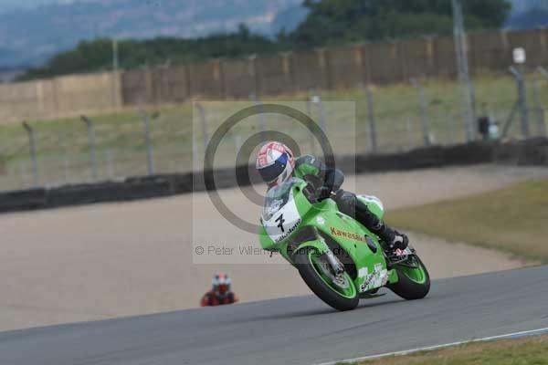 Motorcycle action photographs;Trackday digital images;donington;donington park leicestershire;donington photographs;event digital images;eventdigitalimages;no limits trackday;peter wileman photography;trackday;trackday photos