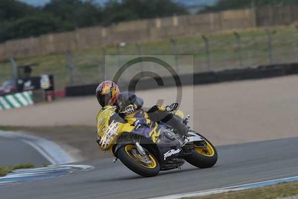 Motorcycle action photographs;Trackday digital images;donington;donington park leicestershire;donington photographs;event digital images;eventdigitalimages;no limits trackday;peter wileman photography;trackday;trackday photos