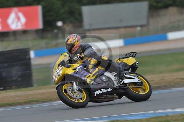 Motorcycle action photographs;Trackday digital images;donington;donington park leicestershire;donington photographs;event digital images;eventdigitalimages;no limits trackday;peter wileman photography;trackday;trackday photos