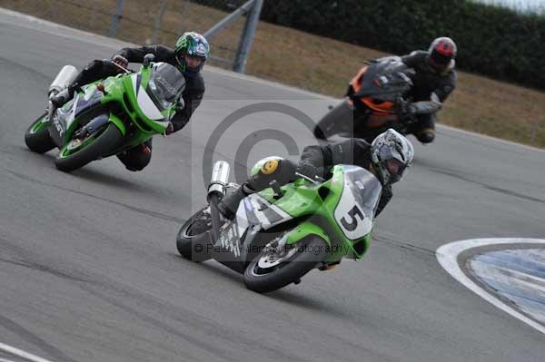 Motorcycle action photographs;Trackday digital images;donington;donington park leicestershire;donington photographs;event digital images;eventdigitalimages;no limits trackday;peter wileman photography;trackday;trackday photos