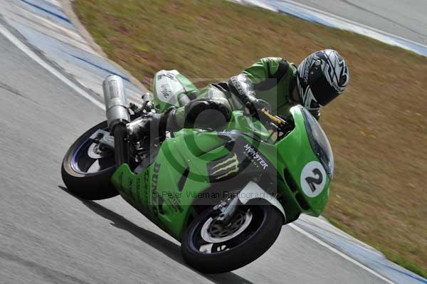 Motorcycle action photographs;Trackday digital images;donington;donington park leicestershire;donington photographs;event digital images;eventdigitalimages;no limits trackday;peter wileman photography;trackday;trackday photos