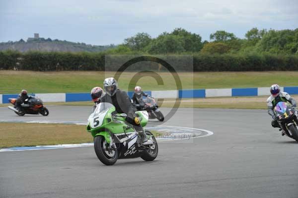 Motorcycle action photographs;Trackday digital images;donington;donington park leicestershire;donington photographs;event digital images;eventdigitalimages;no limits trackday;peter wileman photography;trackday;trackday photos