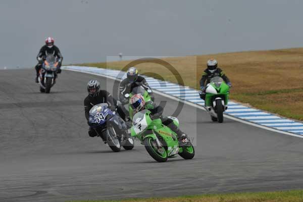 Motorcycle action photographs;Trackday digital images;donington;donington park leicestershire;donington photographs;event digital images;eventdigitalimages;no limits trackday;peter wileman photography;trackday;trackday photos