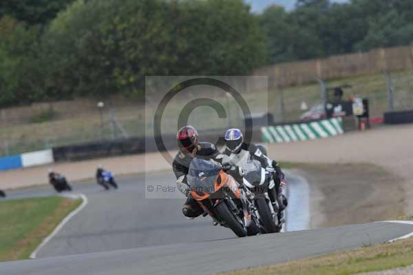 Motorcycle action photographs;Trackday digital images;donington;donington park leicestershire;donington photographs;event digital images;eventdigitalimages;no limits trackday;peter wileman photography;trackday;trackday photos