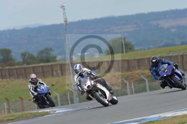 Motorcycle action photographs;Trackday digital images;donington;donington park leicestershire;donington photographs;event digital images;eventdigitalimages;no limits trackday;peter wileman photography;trackday;trackday photos