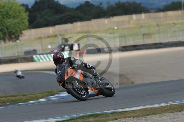 Motorcycle action photographs;Trackday digital images;donington;donington park leicestershire;donington photographs;event digital images;eventdigitalimages;no limits trackday;peter wileman photography;trackday;trackday photos