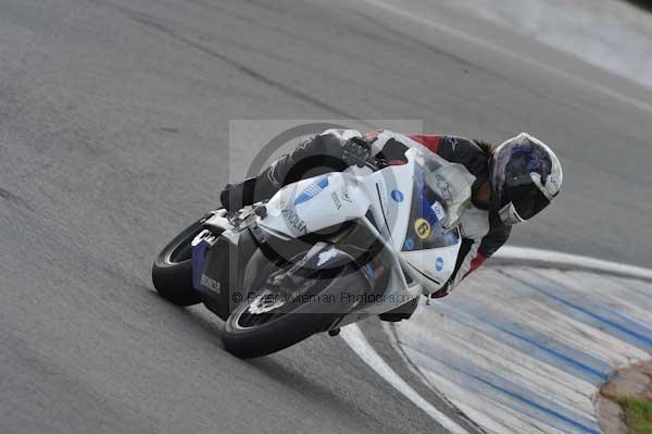 Motorcycle action photographs;Trackday digital images;donington;donington park leicestershire;donington photographs;event digital images;eventdigitalimages;no limits trackday;peter wileman photography;trackday;trackday photos