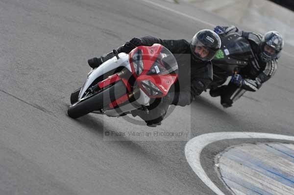 Motorcycle action photographs;Trackday digital images;donington;donington park leicestershire;donington photographs;event digital images;eventdigitalimages;no limits trackday;peter wileman photography;trackday;trackday photos