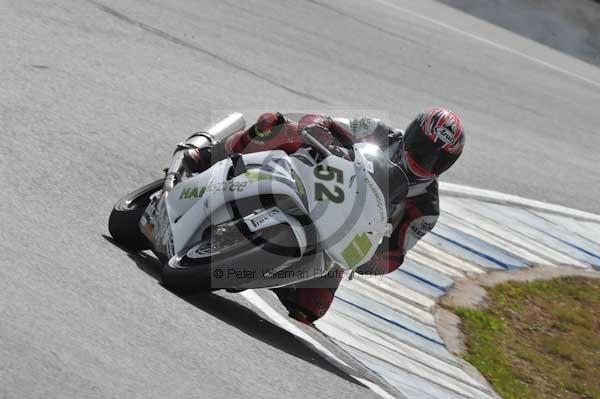 Motorcycle action photographs;Trackday digital images;donington;donington park leicestershire;donington photographs;event digital images;eventdigitalimages;no limits trackday;peter wileman photography;trackday;trackday photos