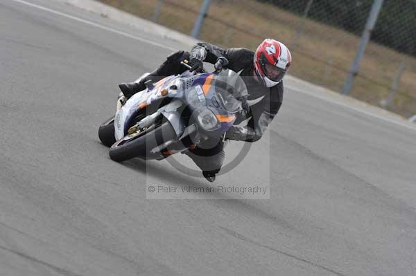 Motorcycle action photographs;Trackday digital images;donington;donington park leicestershire;donington photographs;event digital images;eventdigitalimages;no limits trackday;peter wileman photography;trackday;trackday photos