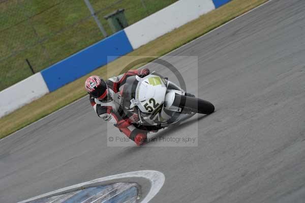 Motorcycle action photographs;Trackday digital images;donington;donington park leicestershire;donington photographs;event digital images;eventdigitalimages;no limits trackday;peter wileman photography;trackday;trackday photos