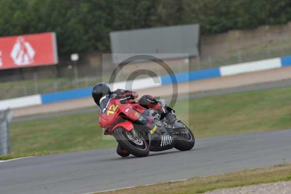 Motorcycle action photographs;Trackday digital images;donington;donington park leicestershire;donington photographs;event digital images;eventdigitalimages;no limits trackday;peter wileman photography;trackday;trackday photos
