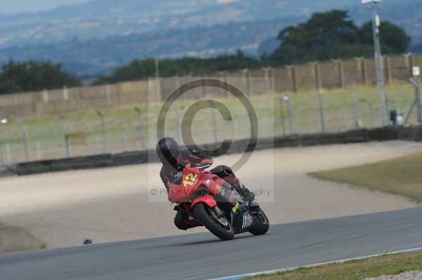 Motorcycle action photographs;Trackday digital images;donington;donington park leicestershire;donington photographs;event digital images;eventdigitalimages;no limits trackday;peter wileman photography;trackday;trackday photos