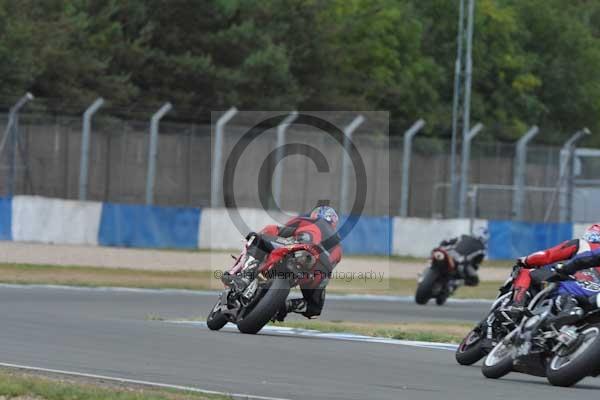 Motorcycle action photographs;Trackday digital images;donington;donington park leicestershire;donington photographs;event digital images;eventdigitalimages;no limits trackday;peter wileman photography;trackday;trackday photos
